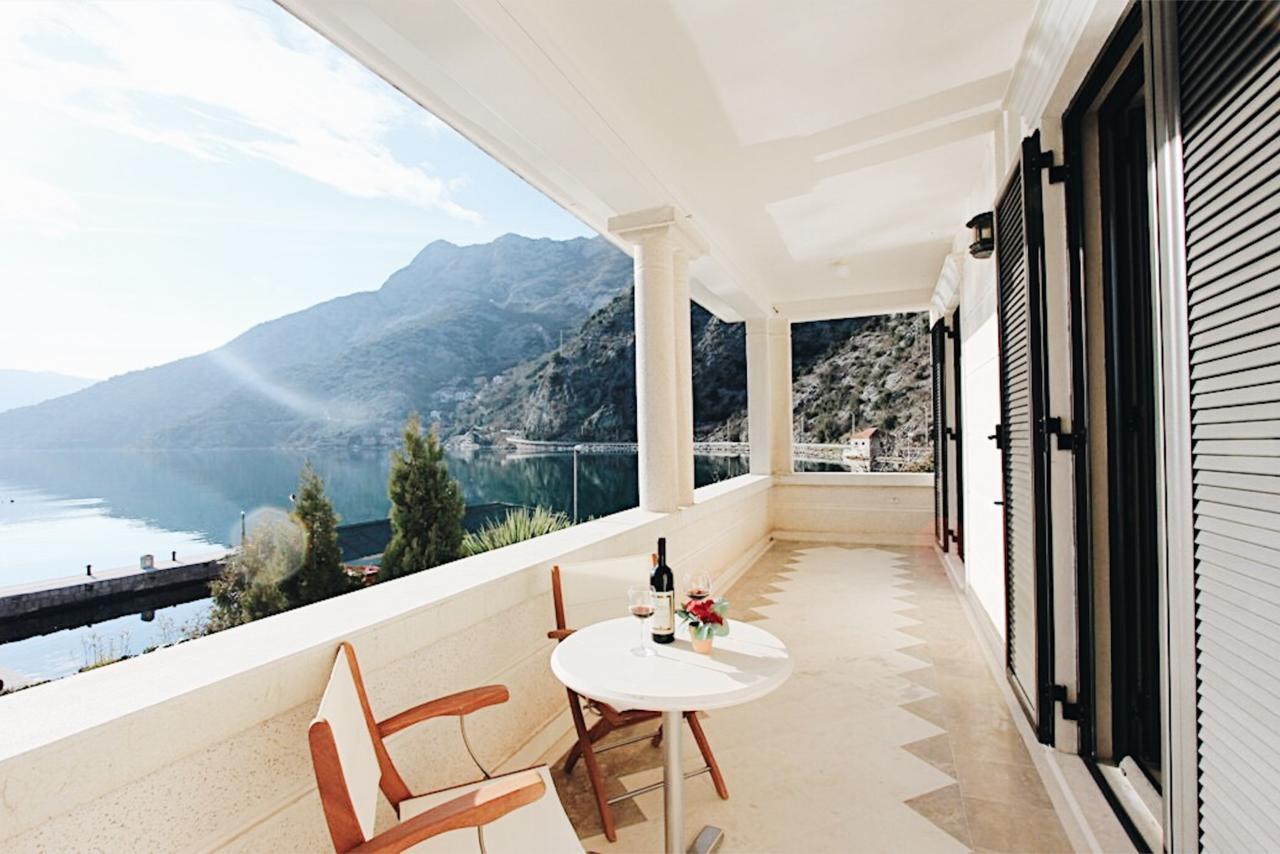 Villa Teuta Risan Buitenkant foto